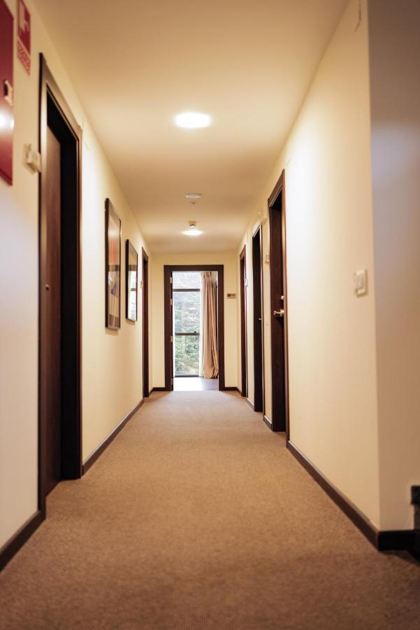 Hotel Villa Rosario Ii, Edificio Moderno ริวาเดเซญา ภายนอก รูปภาพ
