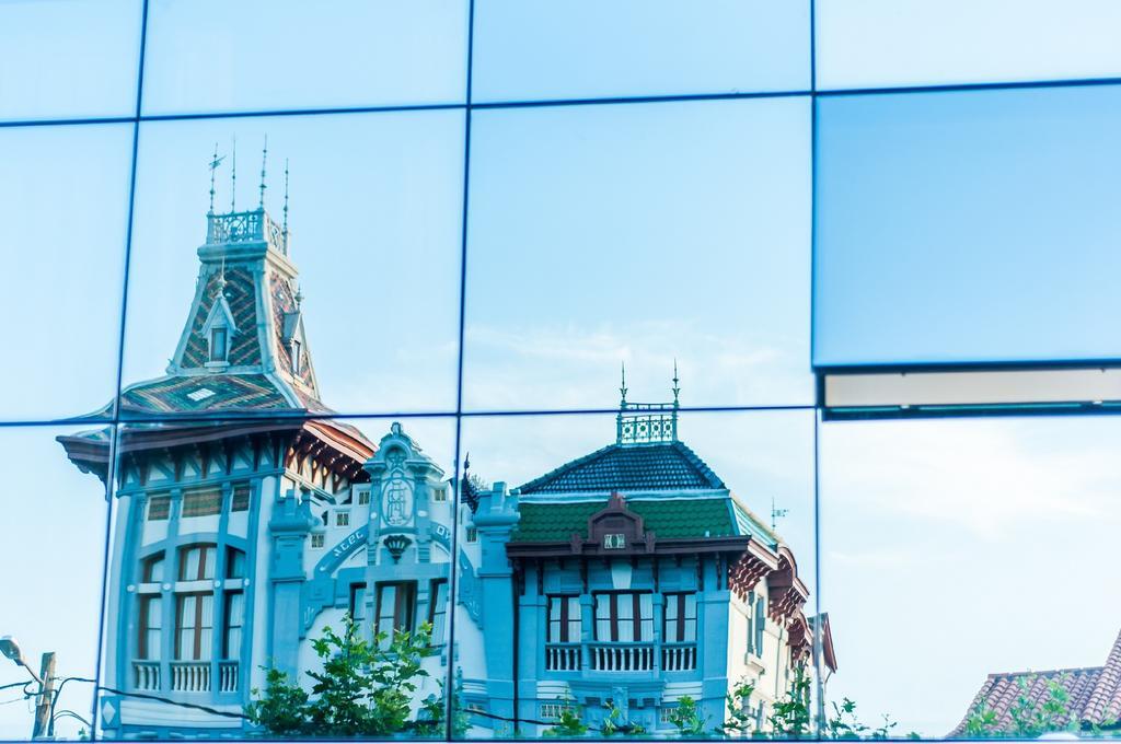 Hotel Villa Rosario Ii, Edificio Moderno ริวาเดเซญา ภายนอก รูปภาพ