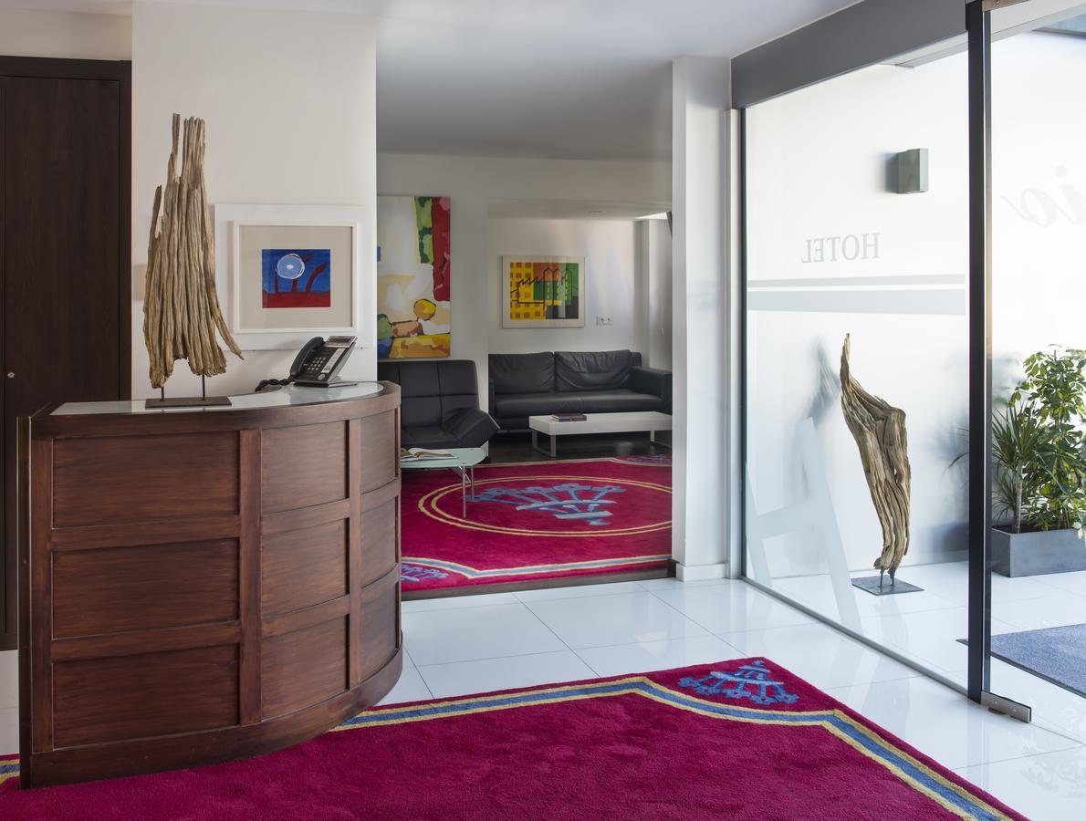 Hotel Villa Rosario Ii, Edificio Moderno ริวาเดเซญา ภายนอก รูปภาพ