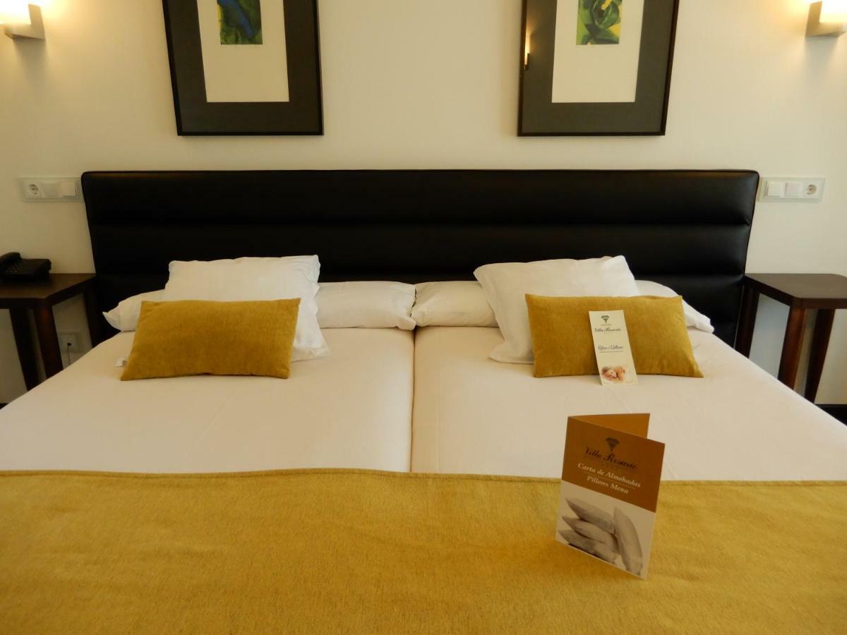 Hotel Villa Rosario Ii, Edificio Moderno ริวาเดเซญา ภายนอก รูปภาพ